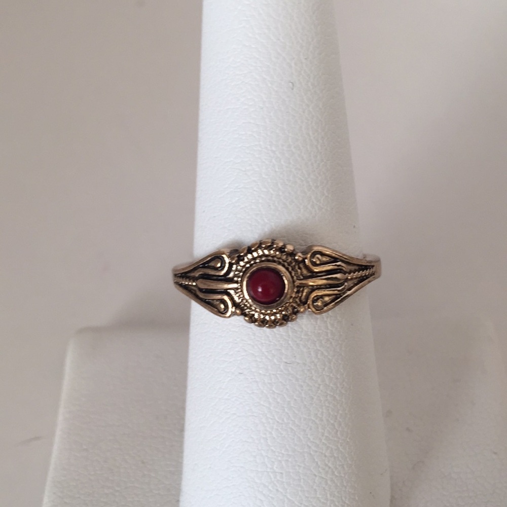 Fashion vintage gold ring size 8